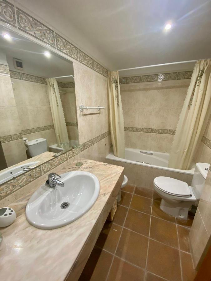 Vila Cal Cuaresma Isona Exteriér fotografie