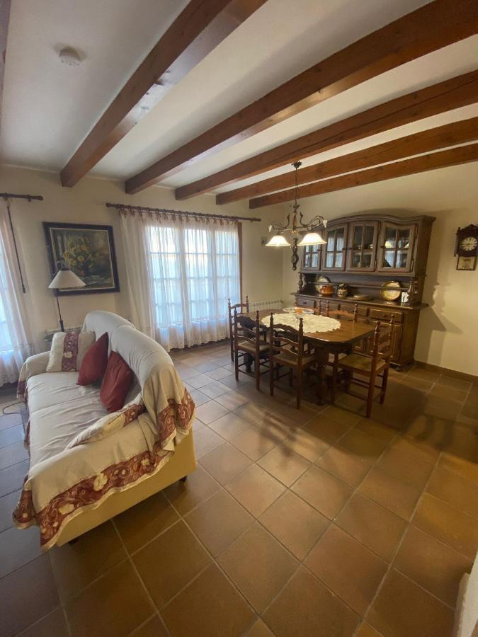 Vila Cal Cuaresma Isona Exteriér fotografie