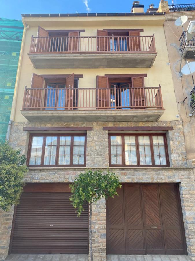 Vila Cal Cuaresma Isona Exteriér fotografie