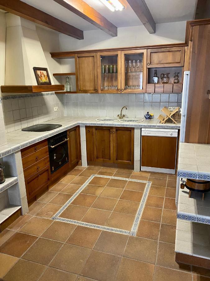Vila Cal Cuaresma Isona Exteriér fotografie