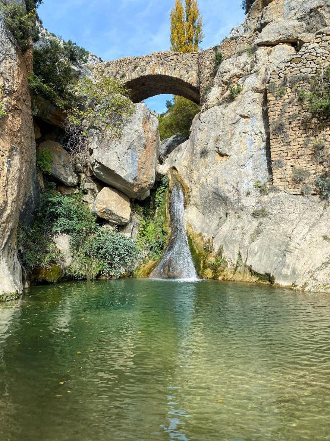 Vila Cal Cuaresma Isona Exteriér fotografie
